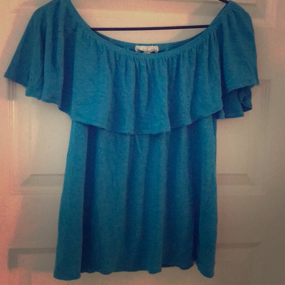NWOT Blue Flounce Cloud Chaser Top, Size L